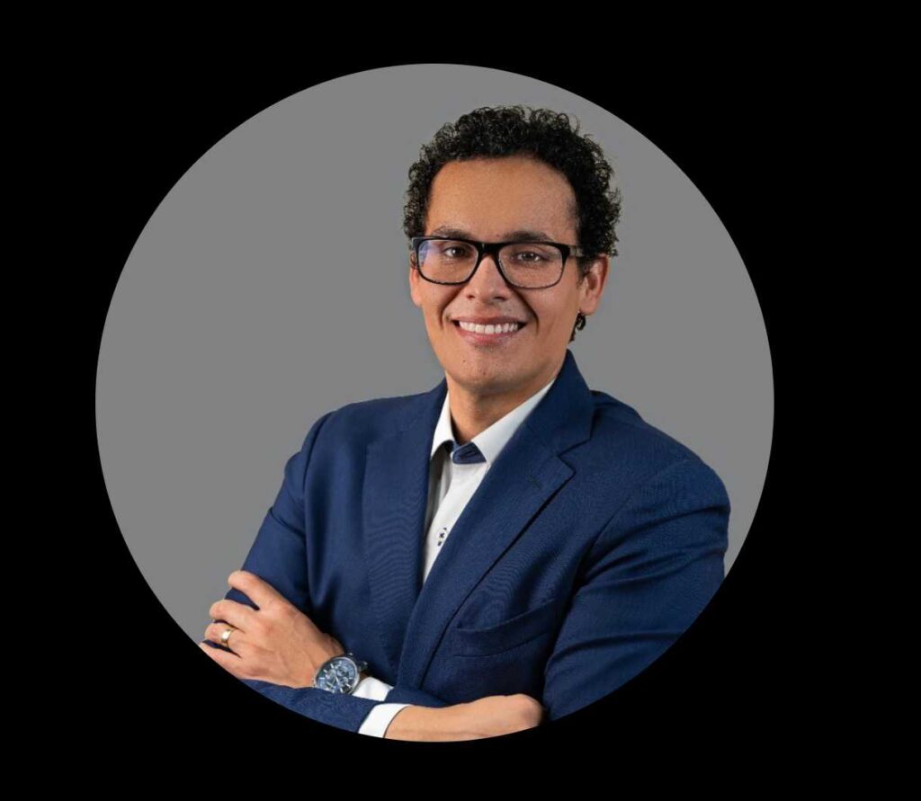 Alfredo-Montaño-regional-Marketing-leader-Hyatt-Mexico-compressed