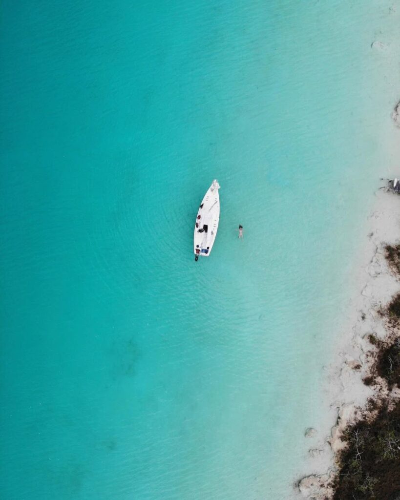 bacalar-travel-reel-video-production-social-media-marketing-campaign-cancun-uk-barcelona